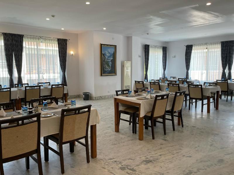 Lumbini Hotel Kasai - image 4