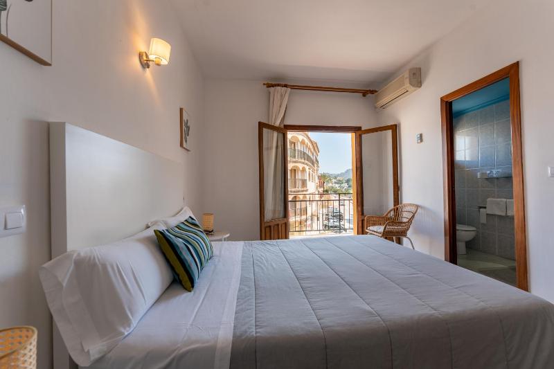 Double or Twin Room image 1