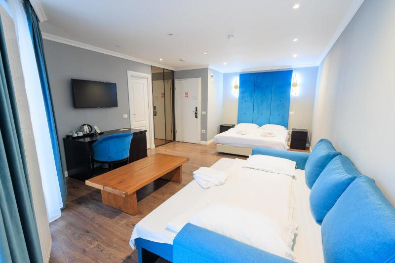 Junior Suite image 1