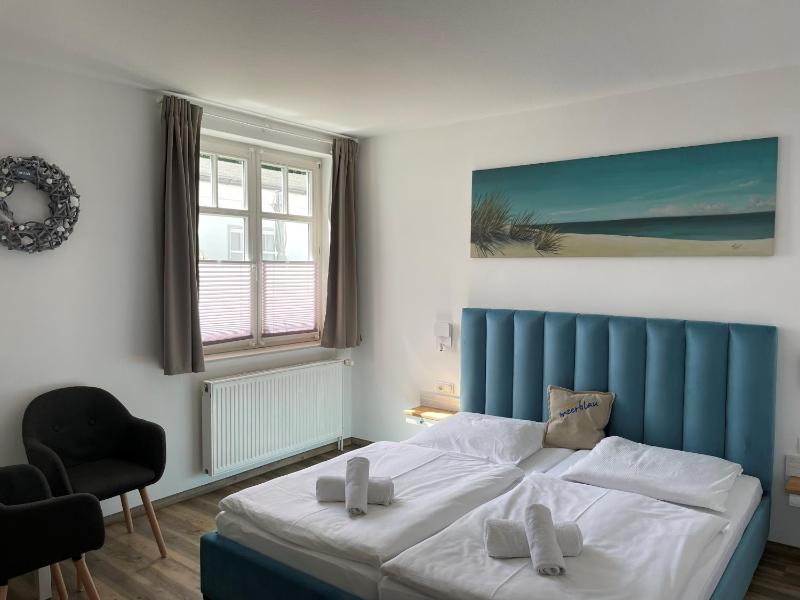 Superior Double Room image 4