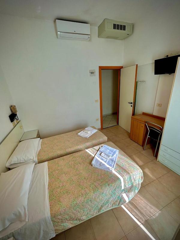 Double or Twin Room image 1