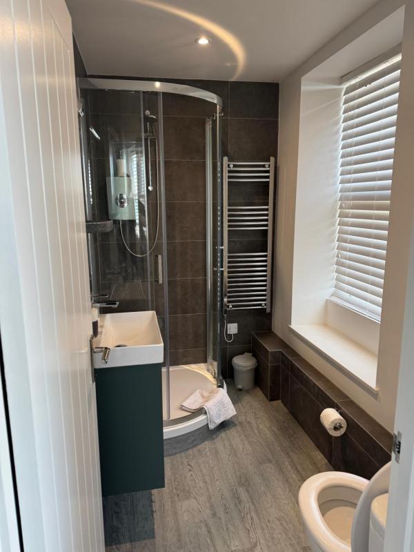 Twin Room with Sea View image 4