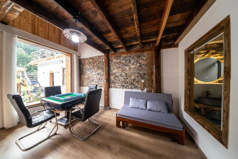 Xiangzixi Homestay-Inside the Park-no queues Enter-English Service-free Tour Itinerary Planning - image 15