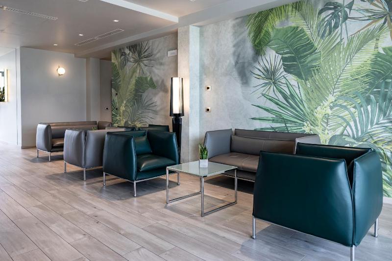 Vision Hotel - image 16