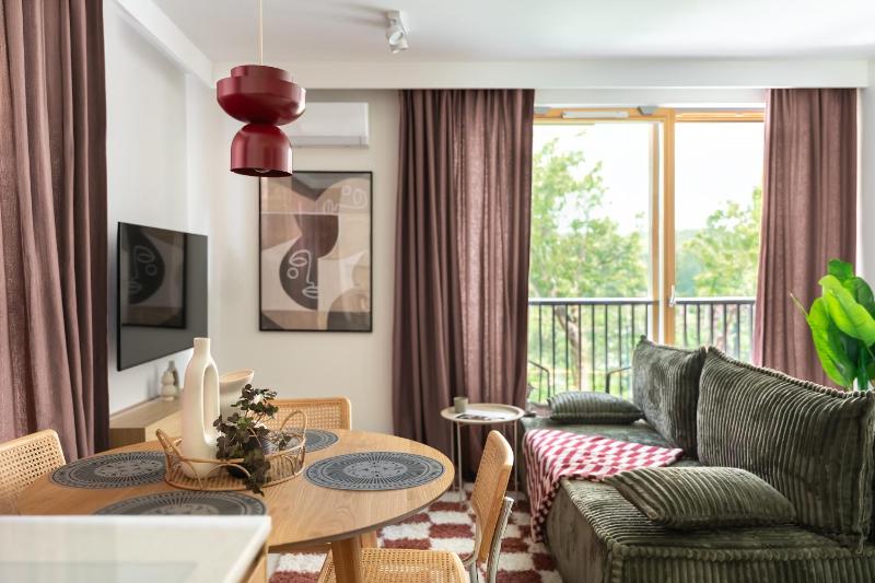 Lion Apartments - Młoda Polska Nowe Apartamenty z parkingiem - image 15