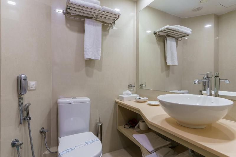 Family Suite Split Level with Sea View image 2