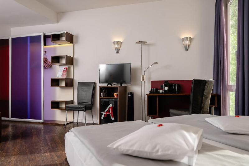 Comfort Double or Twin Room image 3