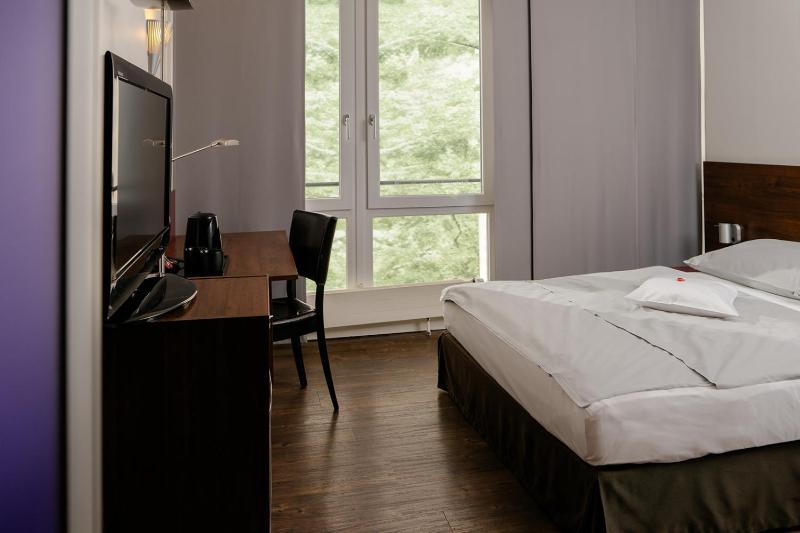 Comfort Single Room image 2