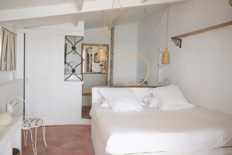 Superior Double Room with Terrace and Sea view  image 1