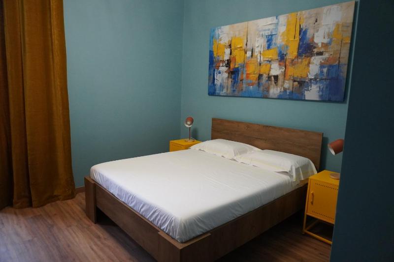 ROOMS 18A - image 1