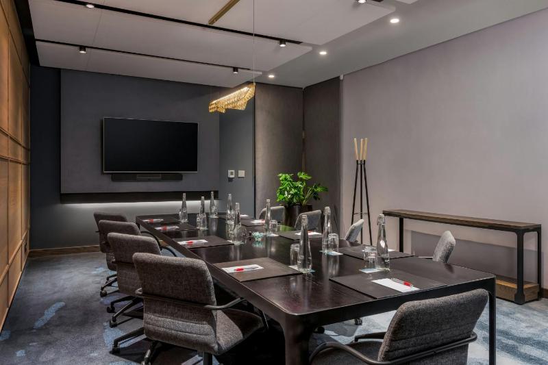 Johannesburg Marriott Hotel Melrose Arch - image 5