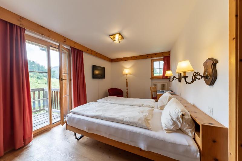 Double Room with Balcony image 1
