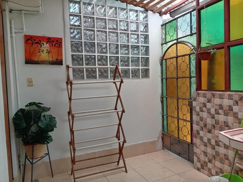 El Descanso - image 8
