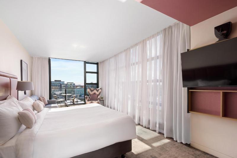 Junior Suite image 1