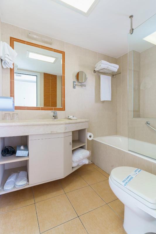 Double or Twin Room with Side Sea View image 2
