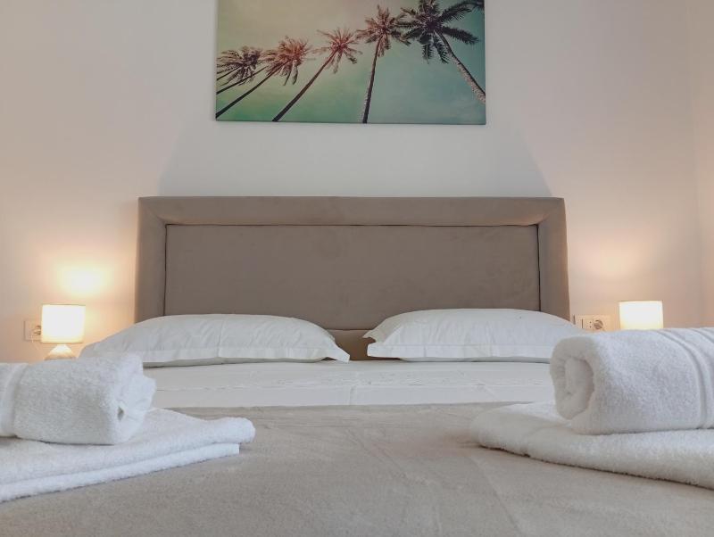 Apartments Villa Odesa with shared pool - image 49
