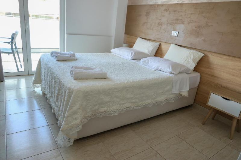 Marie Hotel - image 14