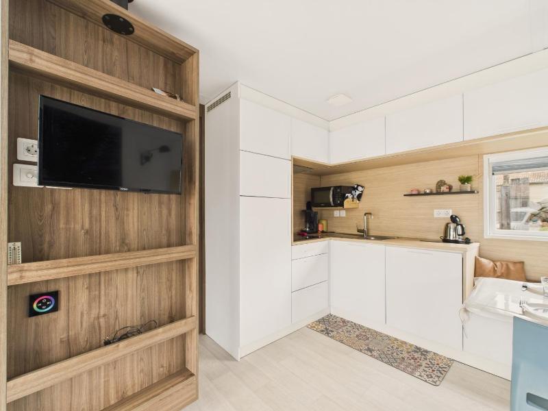 Joli chalet pour 6 résidence avec piscine - image 29