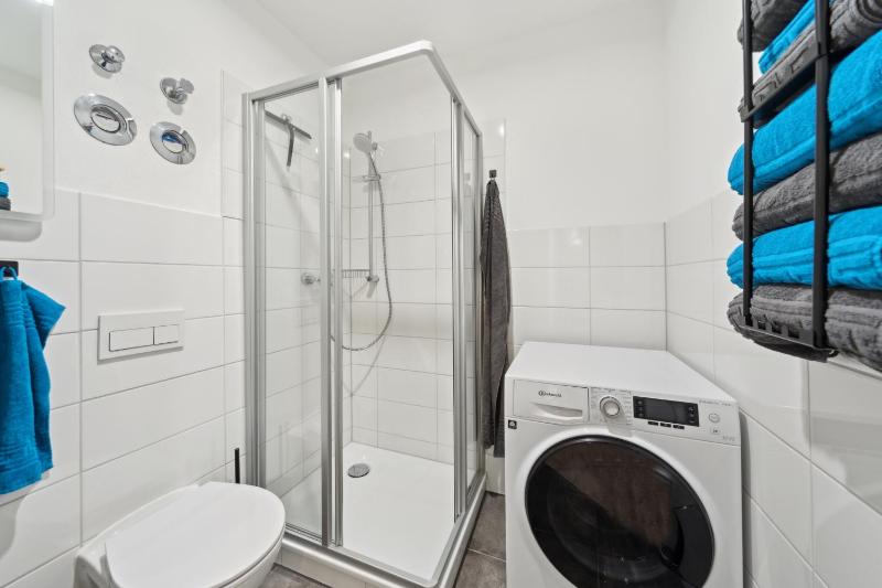 DresdenStay gemütlich und modern mit Kamin und PS4 - image 7