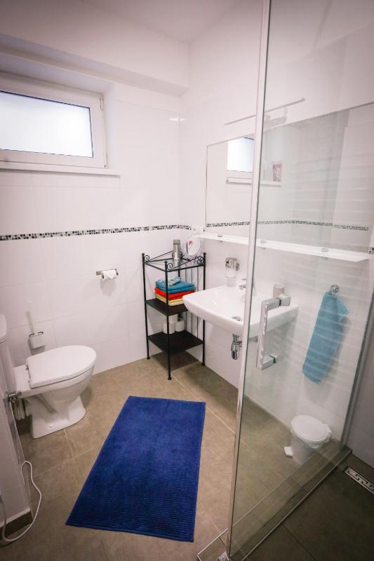 Two-Bedroom Apartment image 4