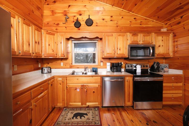 Luxury Theatre Cabin Lights Camera Relax - image 34