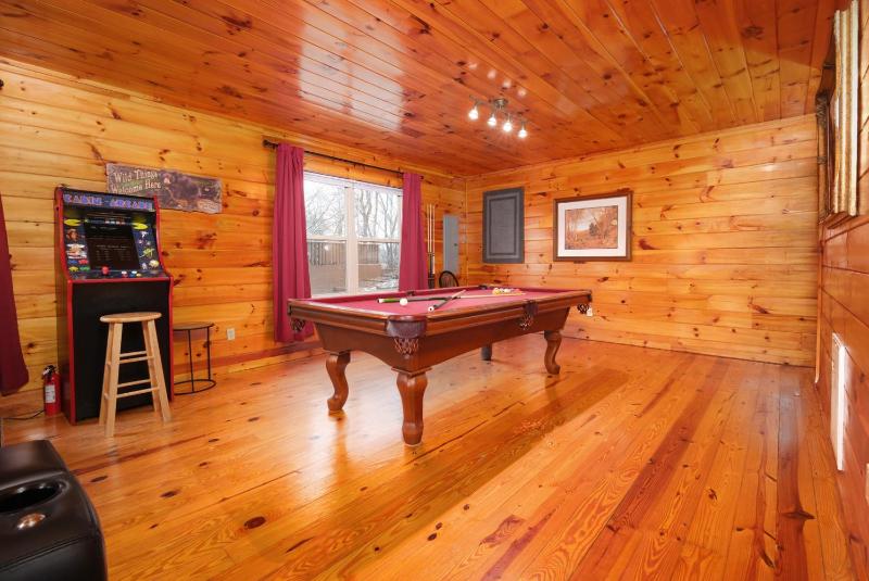 Luxury Theatre Cabin Lights Camera Relax - image 6