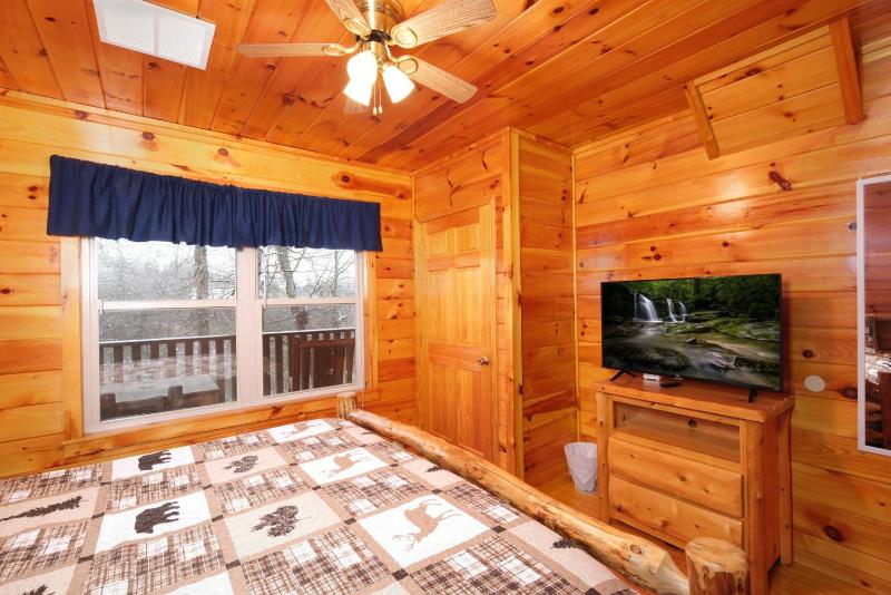 Luxury Theatre Cabin Lights Camera Relax - image 22