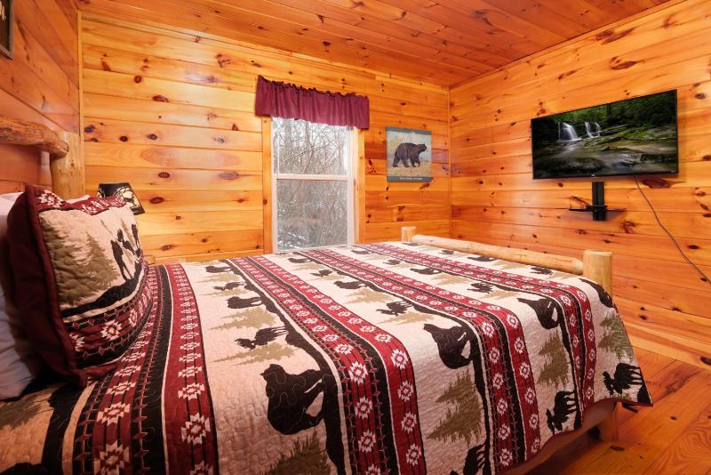 Luxury Theatre Cabin Lights Camera Relax - image 16