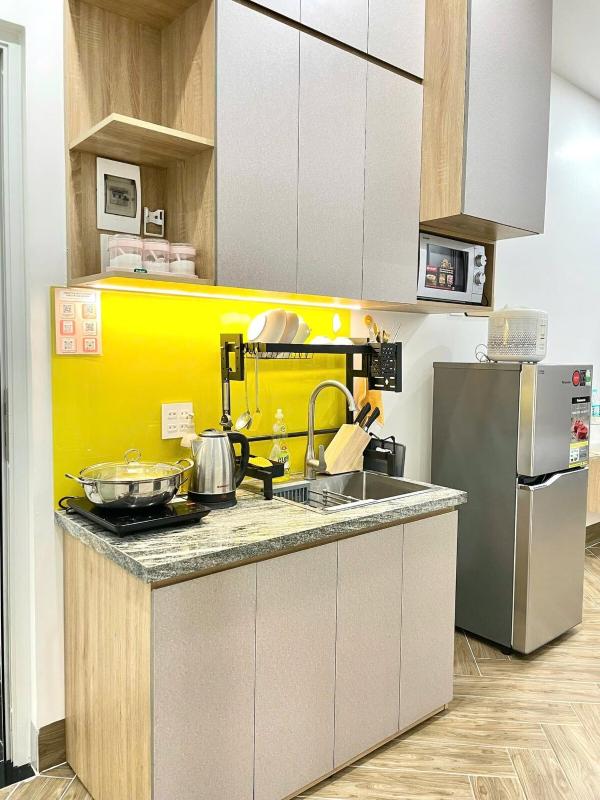 Modern Studio With City View And Kitchen - image 15