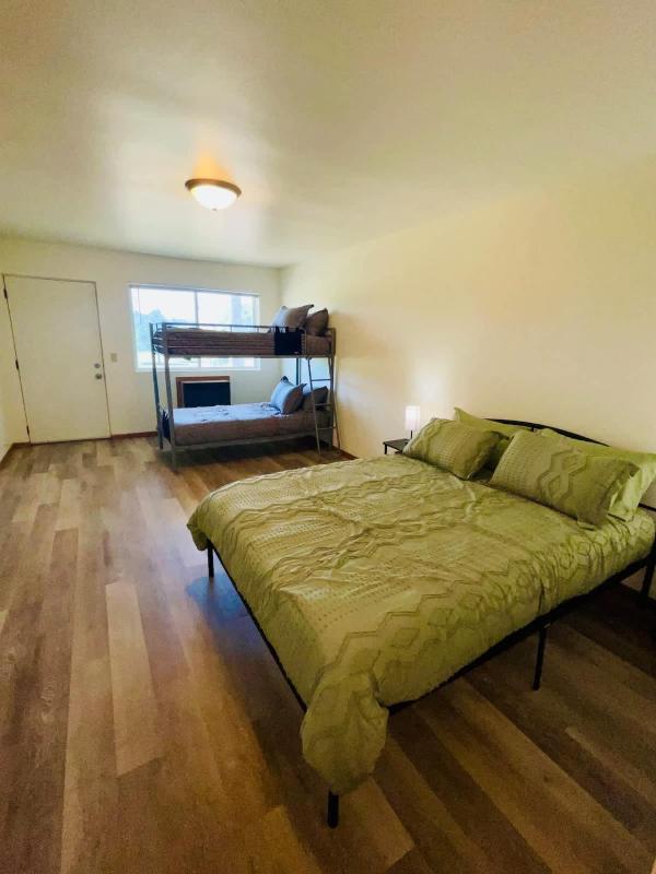 Apartment image 4