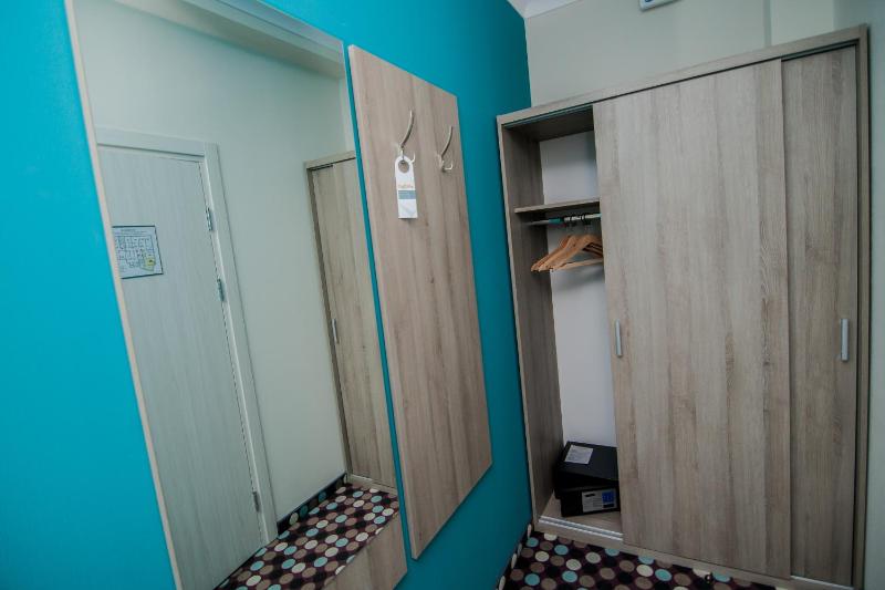 Superior Twin Room image 2