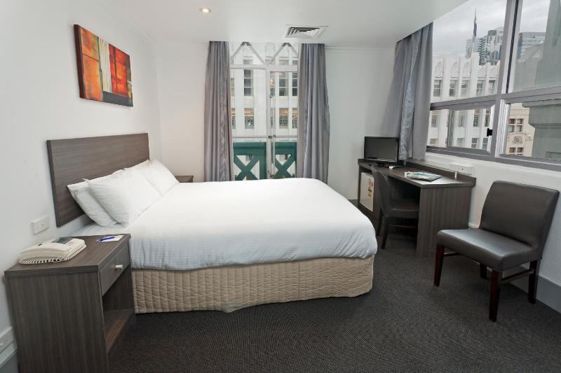 Queen Room with View