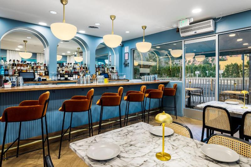 Skylark Hotel - image 45