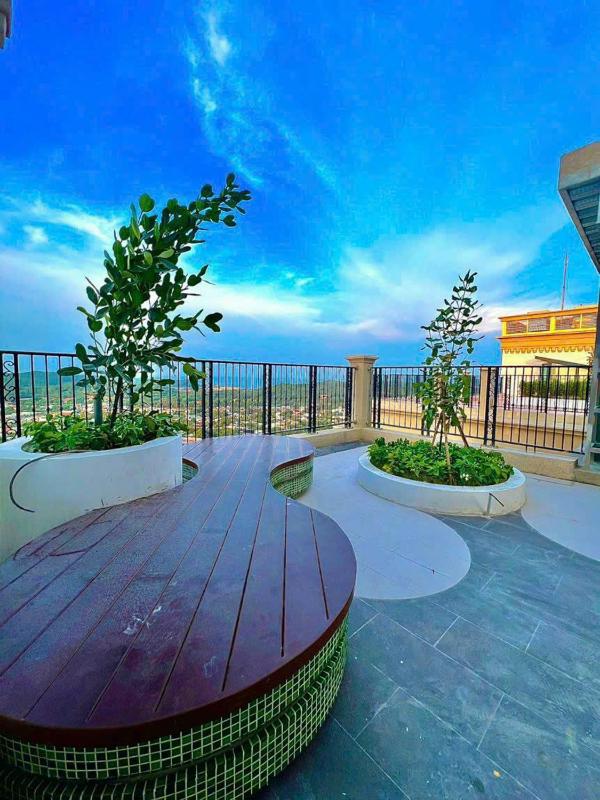 Skyline Hillside Apartment Phu Quoc - image 14