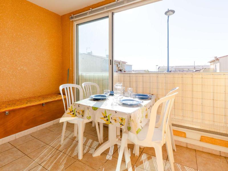 Appartement T2 avec Wifi Animaux admis et Parking à Saint-Pierre-La-Mer - FR-1-409-280 - image 12