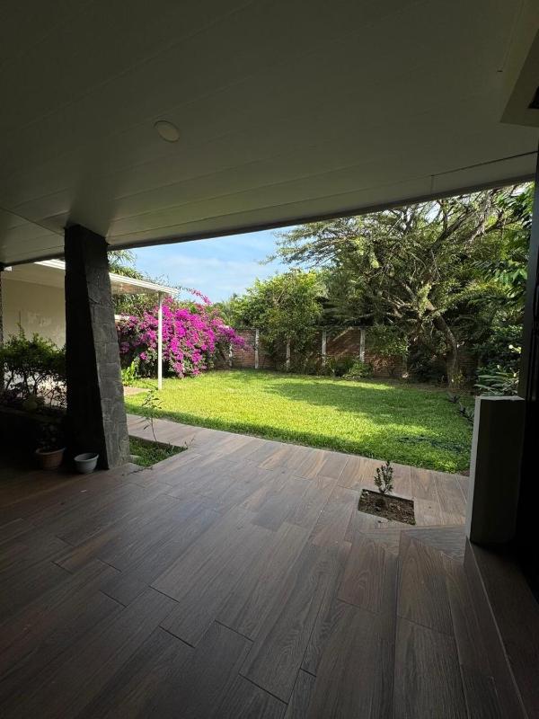 San Benito Executive Suite luxury security - image 9
