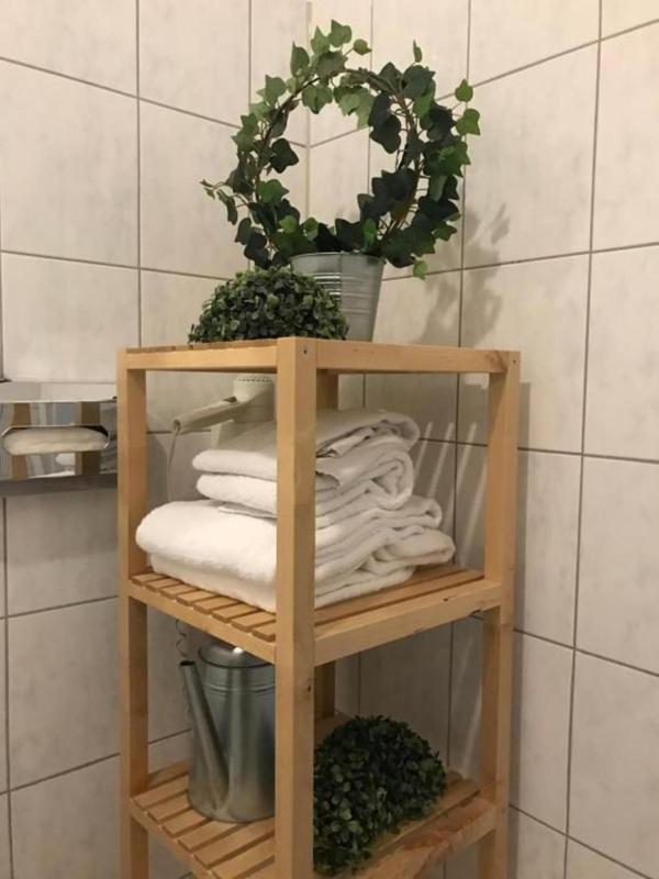 Quadruple Room with Shared Bathroom image 1