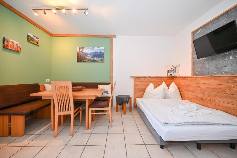 Apartment with Terrace image 1