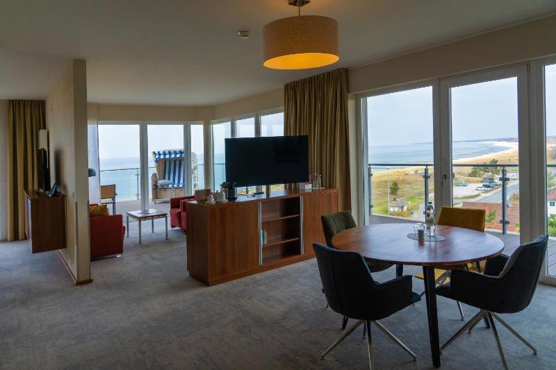 Suite with Balcony image 1