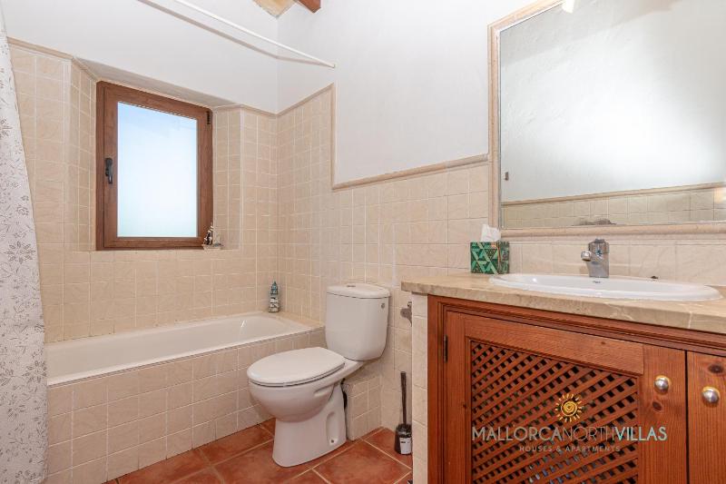 VILLA CAL MERCADER - image 3