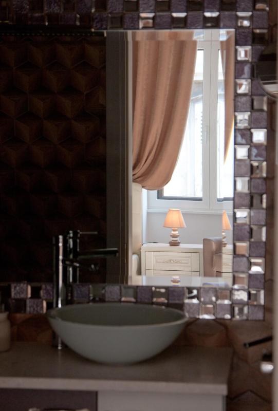 Quadruple Room image 2