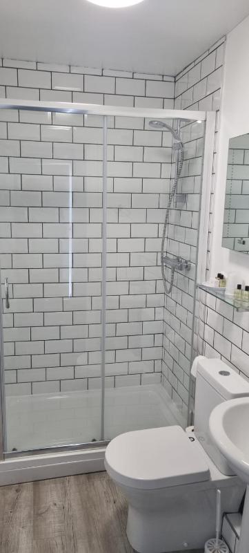 Double Room image 1