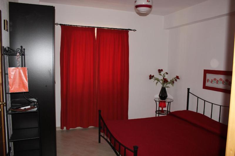 Comfort Triple Room image 3