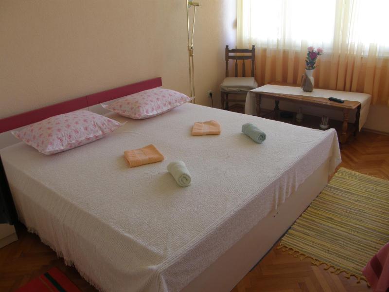 Neva rooms - image 9