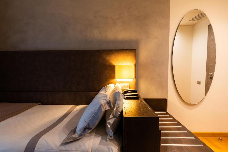 Superior Single Room image 1