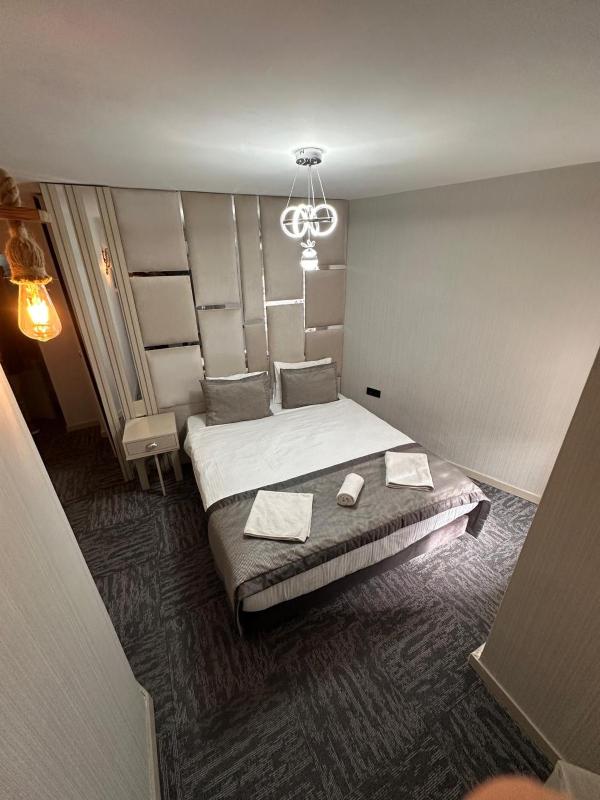 Standard Single Room image 3