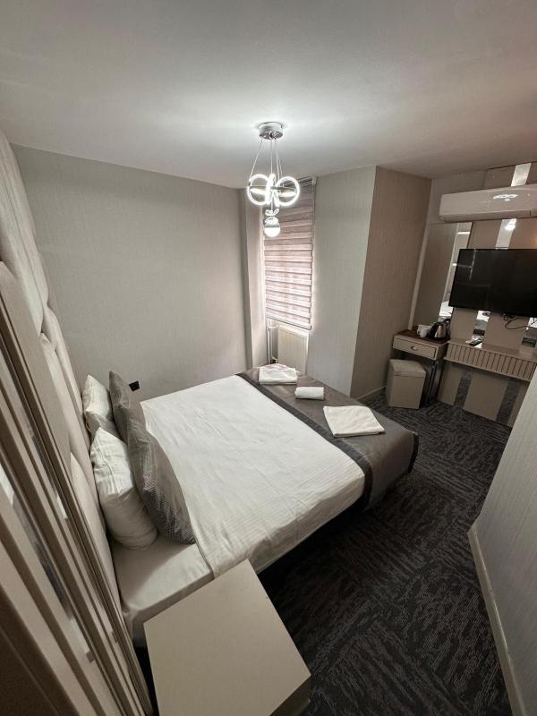 Standard Single Room image 2
