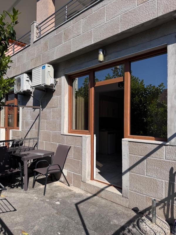 Studio with Garden View image 4