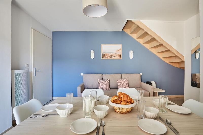 Apartment (3-6 Adults) image 3
