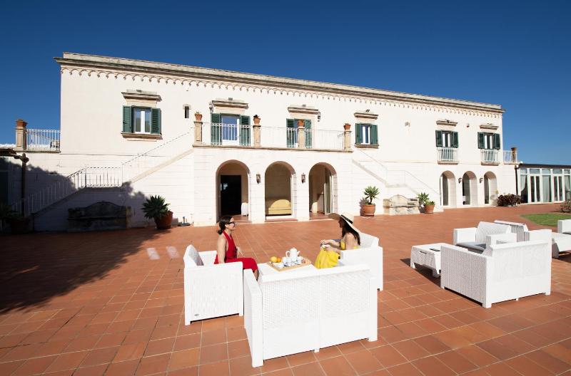 Isola Charm B&B - Pool & Nature Stay - image 16